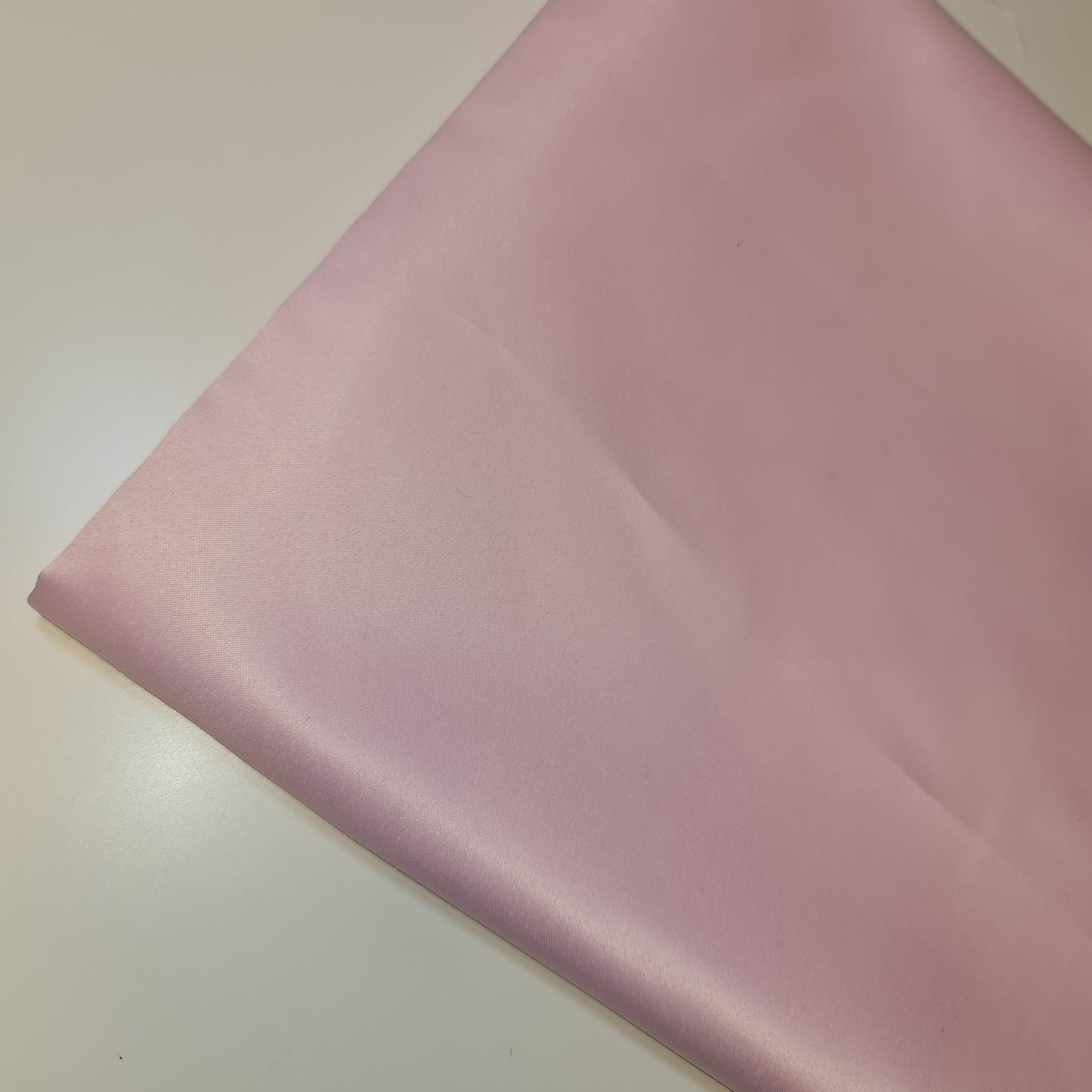 Rosa matter Duchesse-Satinstoff für Brautkleider, Abschlussball, Bastelmaterial, Krepprücken, Meterware, 147,3 cm