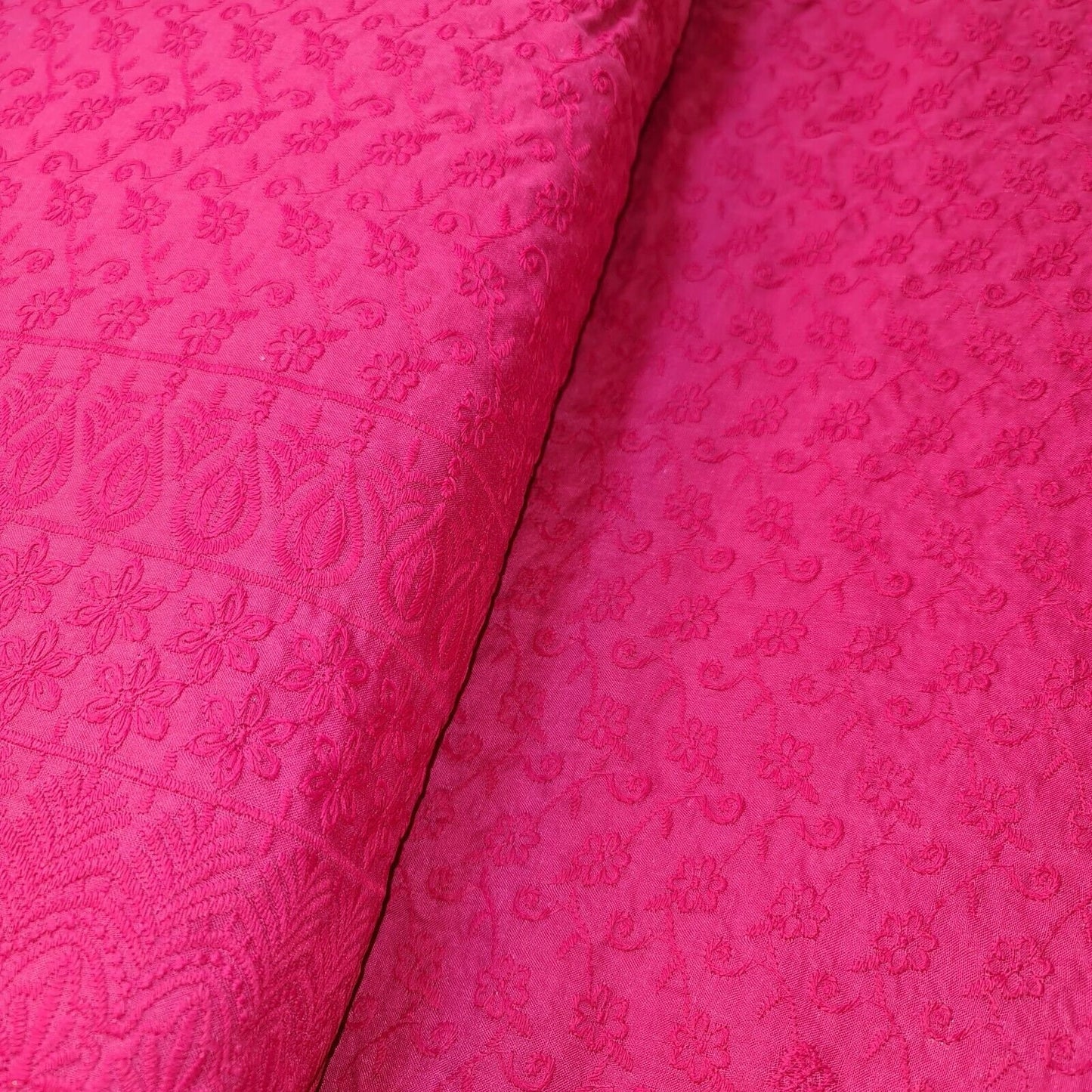 NEW SPRING 100% Cotton Lawn Broderie Anglaise Embroidery Dress Craft Fabric 44" (Hot pink)