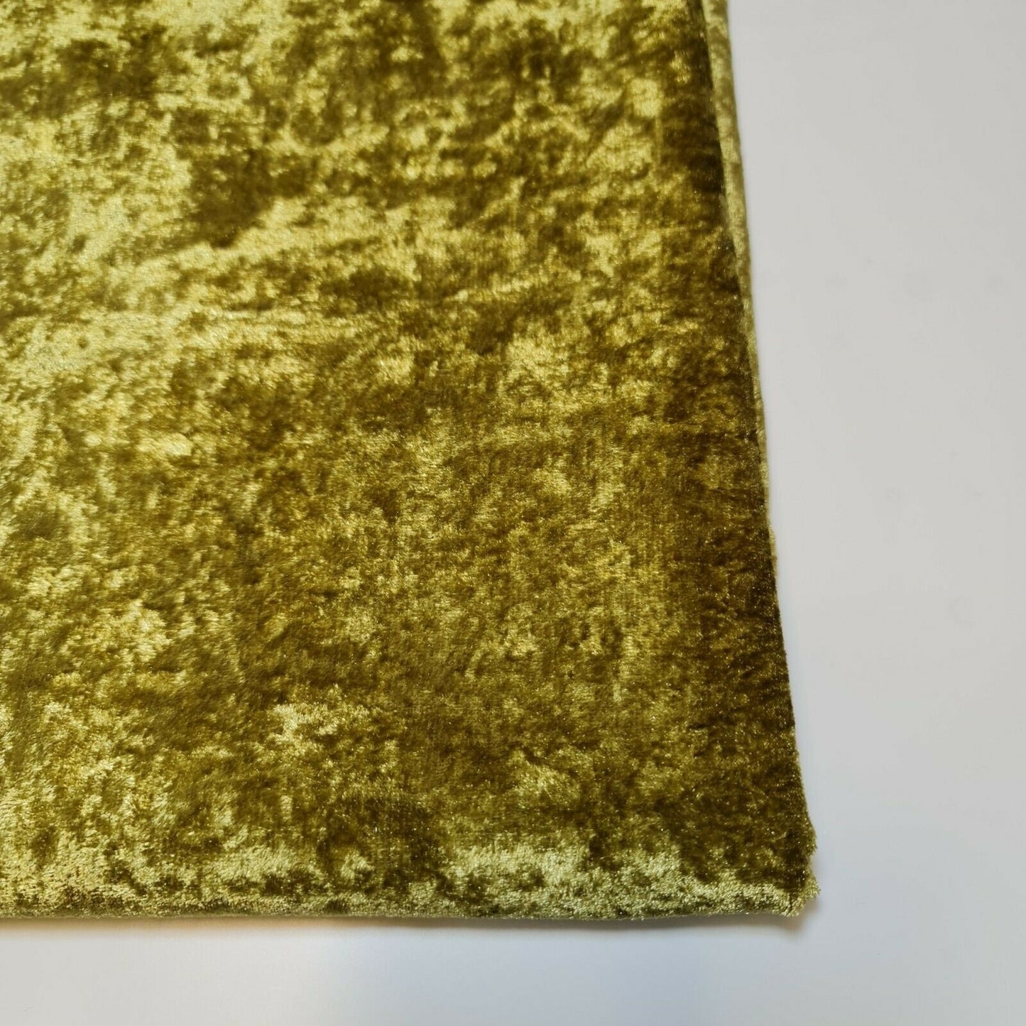 Schlichter Samtstoff, hochwertiger, frisierter Stretchstoff für Kleider, Bastelarbeiten, Hochzeitsmaterial, 152,4 cm (Oliv)
