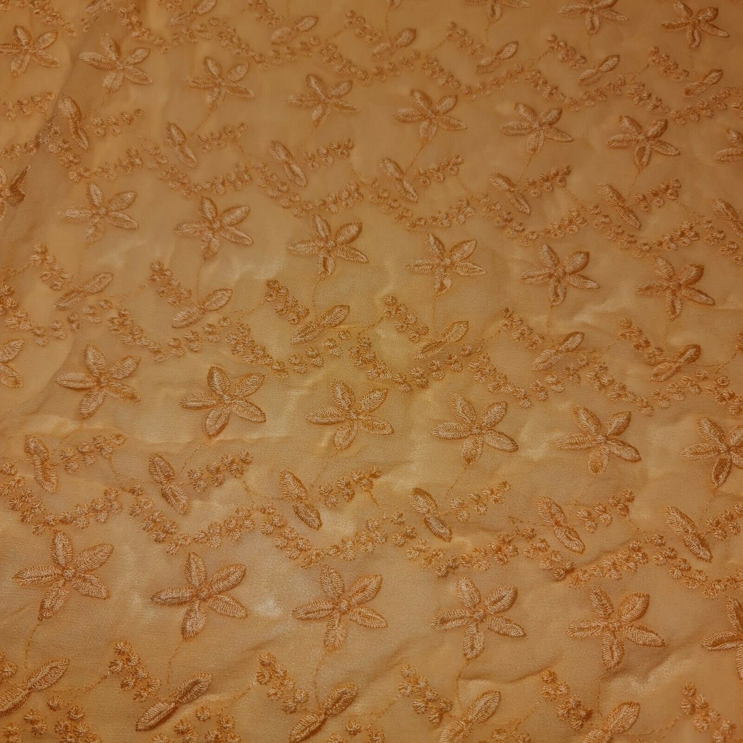 Hochwertiger orangefarbener Krepp-Chiffon-Stoff zum Besticken, Schneidern, Basteln, 40" breit