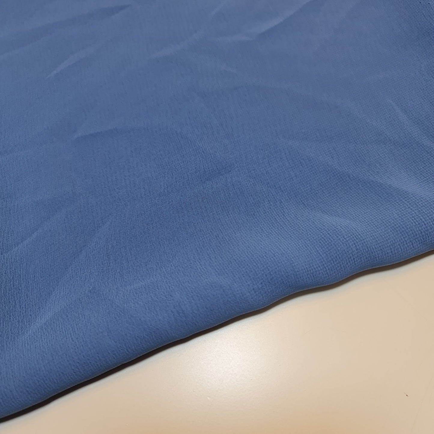 Chiffon-Stoff, durchsichtig, schlicht, weich, Polyester, Bastelmaterial für Hochzeitsbögen, Kleider, 111,8 cm (Neublau)