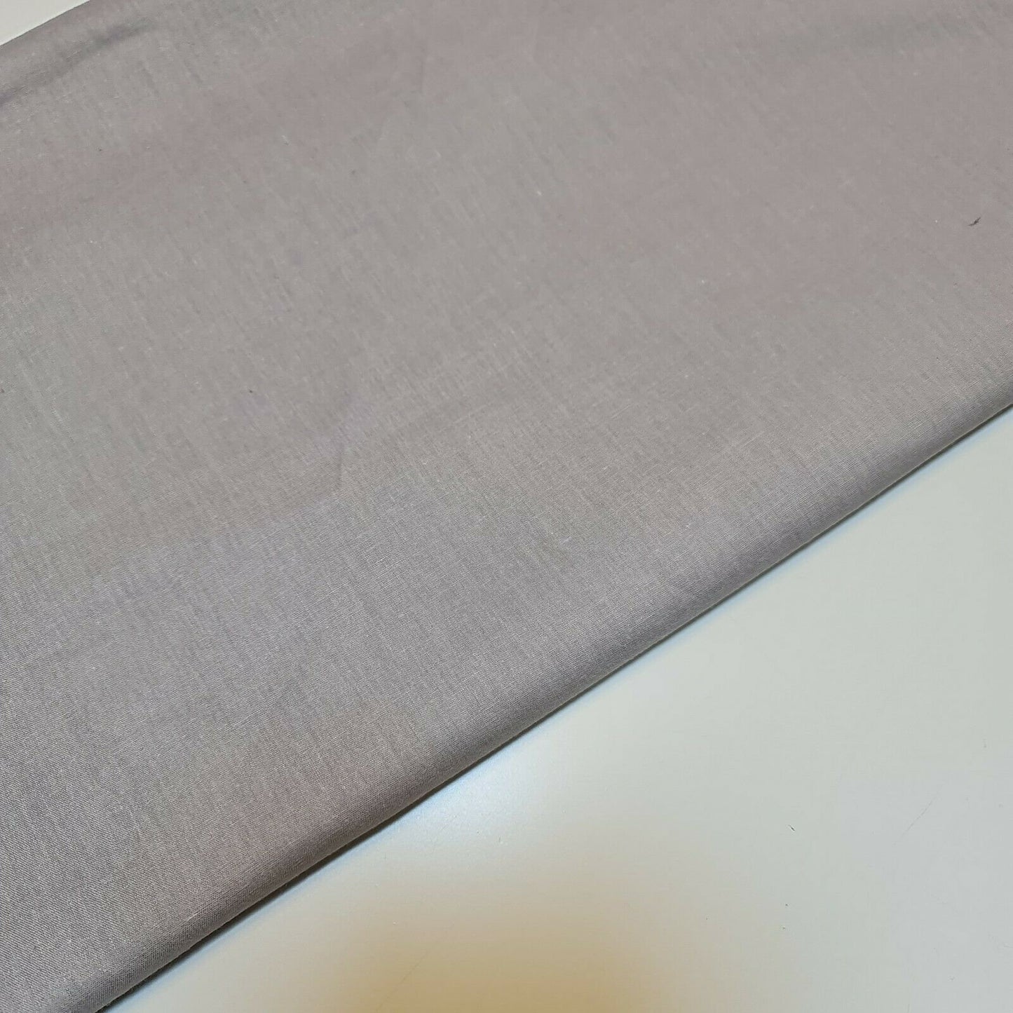 Über 30 Farben, einfarbig, 100 % Baumwolle, Stoff, Fat Quarter, Art Quilting, Meterware, 111,8 cm
