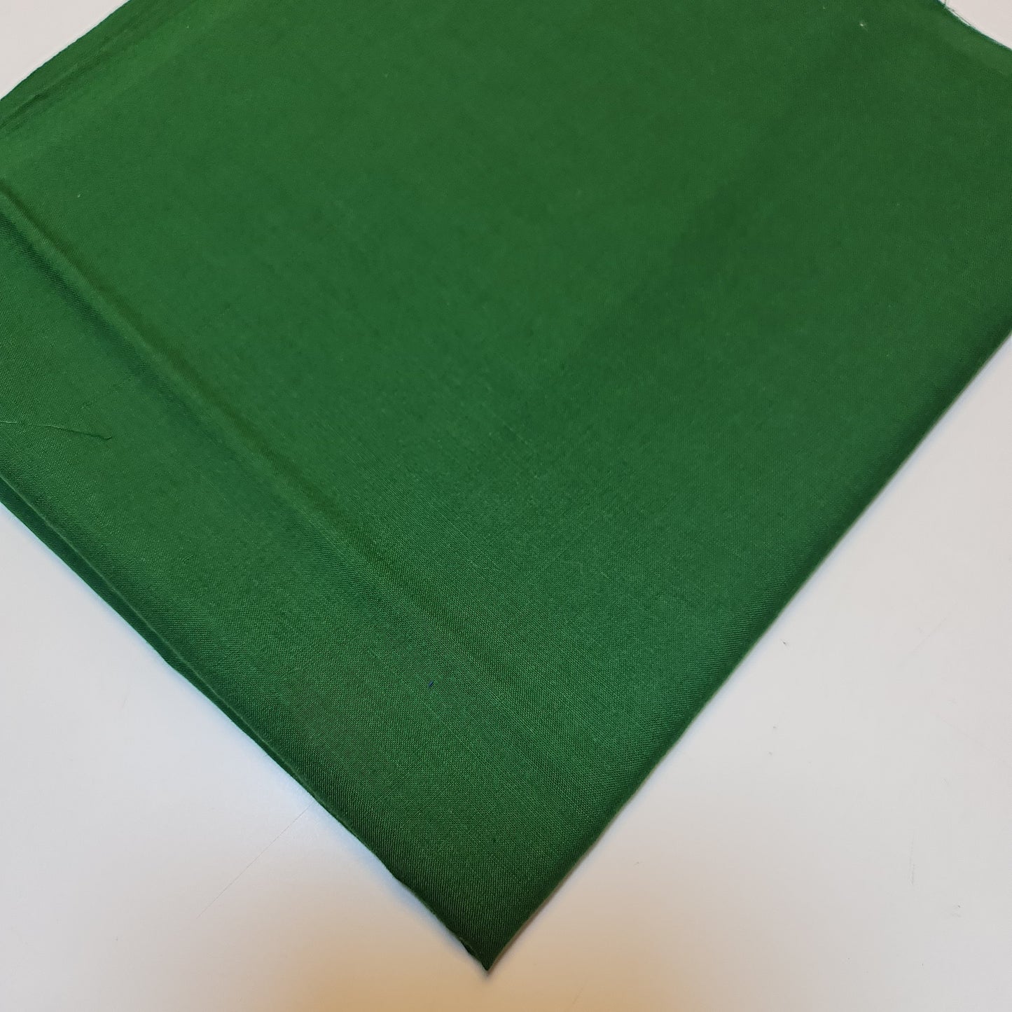 Bottle Green 100% Cotton Voile Rubia Cambric Mercerised Plain Lining Fabric – 44" Wide – Soft Craft Dress Material – Per Metre