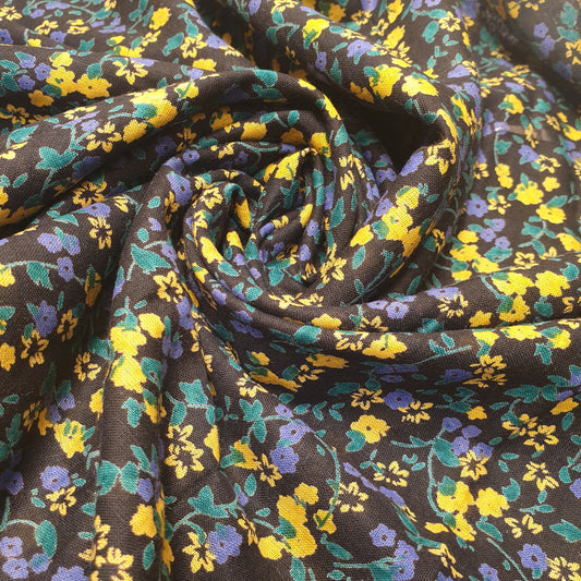 Black Ditsy Floral 100% Cotton Lawn Fabric Craft Quilting Patchwork Material Meter 44"