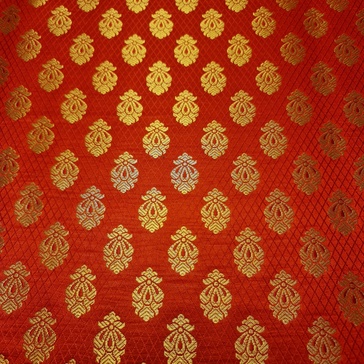 Ornamentaler Paisley Gold Metallic Druck Indischer Banarasi Brokat Stoff Meterware