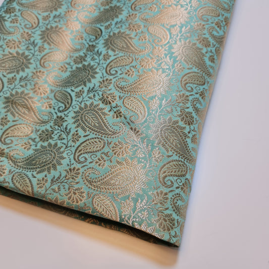 Indischer Brokatstoff mit Ornament-Blumenmuster, Pastellfarben, Goldmetallic-Druck, 111,8 cm