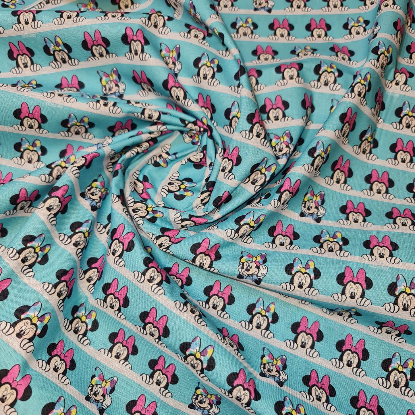 Peeking Minnie 100% Cotton Fabric Poplin Material Dress Craft Costume Quilting Fabric 58" By Meter