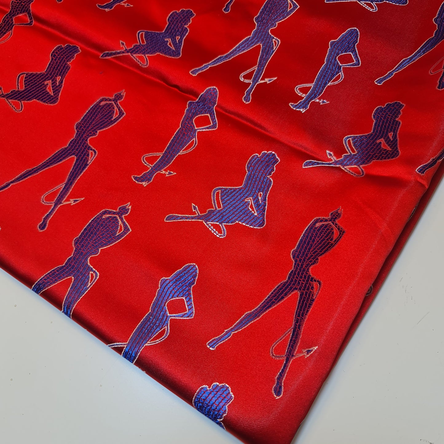 Red Club Dancers Satin Jacquard Material Dress Craft Costume Fabric 44" By The Meter