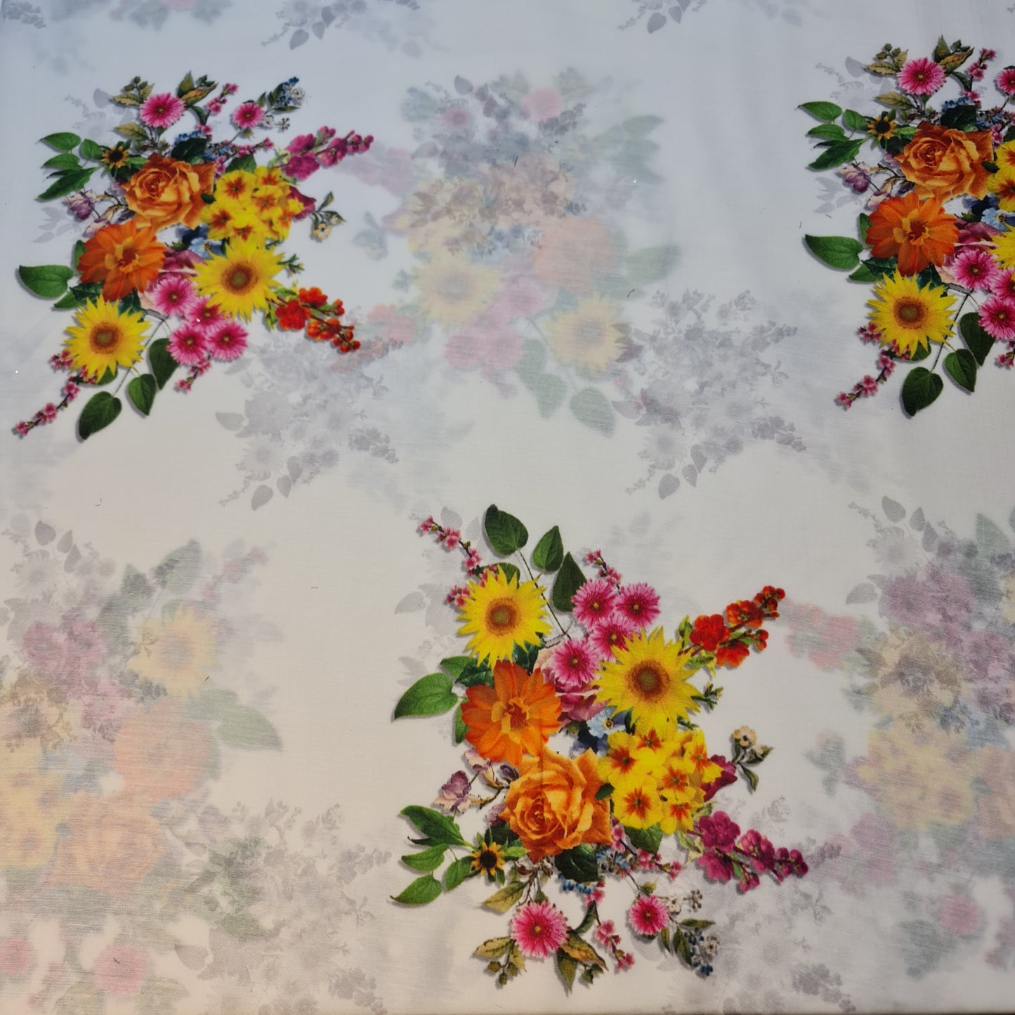 Weicher Musselin-Polyesterstoff mit digitalem Blumendruck, für Kleider, Drapierungen und Bastelarbeiten, 111,8 cm, Meterware (Design 3)