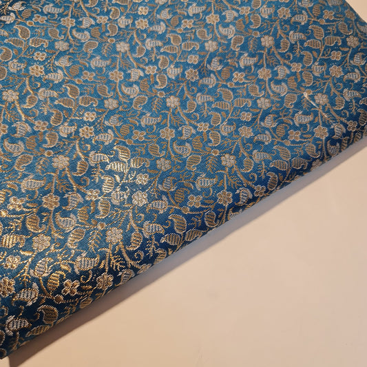 Brokatstoff mit blumigem Blattgold-Druck und floralem Jacquard-Druck, indischer Banarasi-Stoff, 111,8 cm (Magenta).