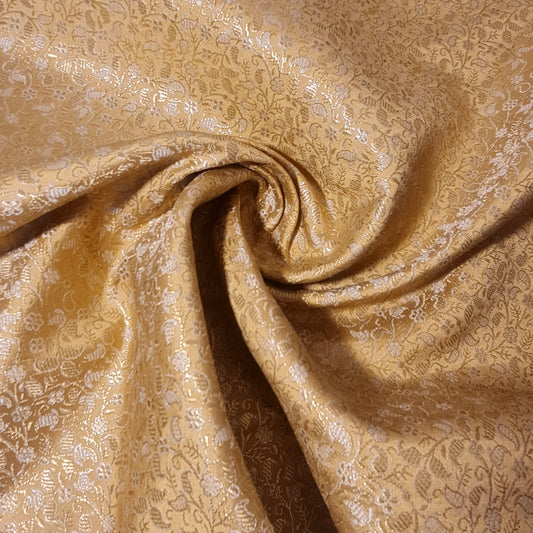 Brokatstoff mit blumigem Blattgold-Druck und floralem Jacquard-Druck, indischer Banarasi-Stoff, 111,8 cm (Magenta).