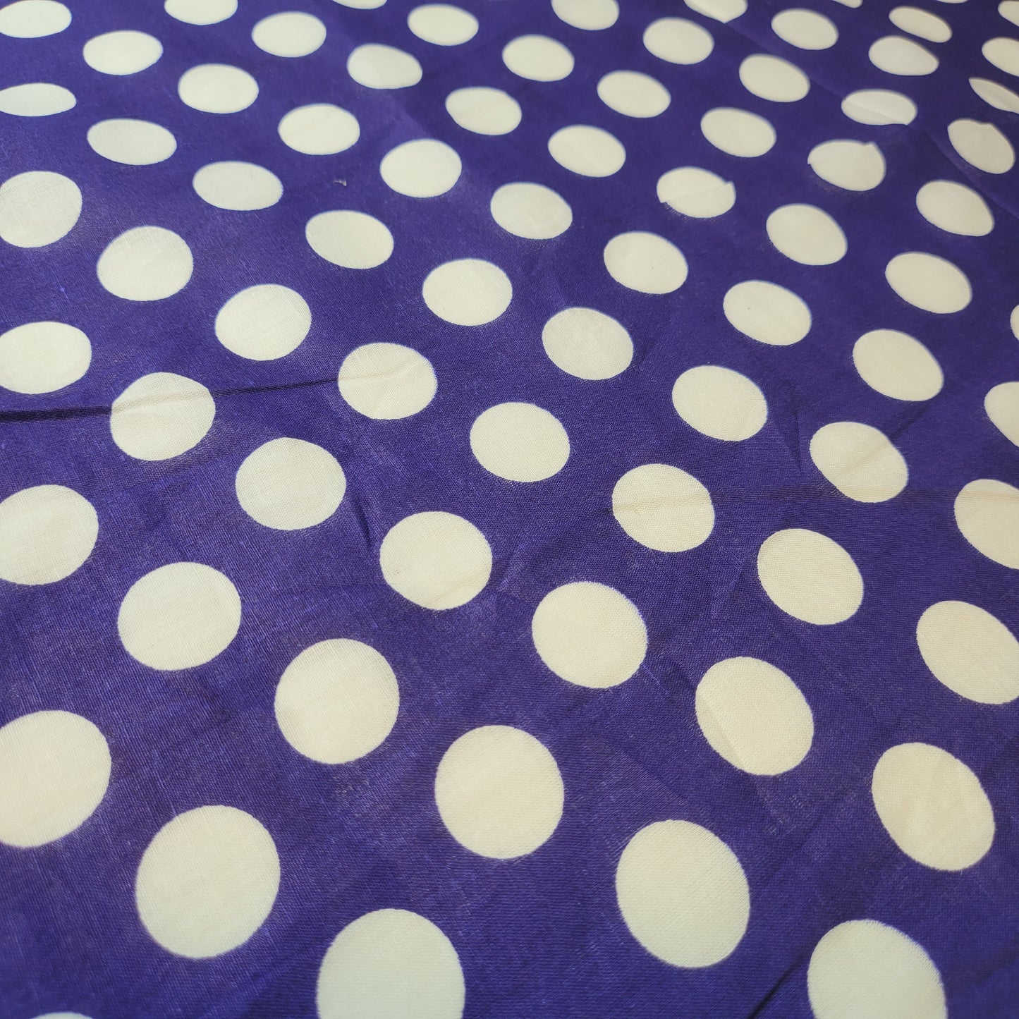 Purple Large Polka 100% Cotton Lawn Fabric Craft Quilting Patchwork Material Meter 44"