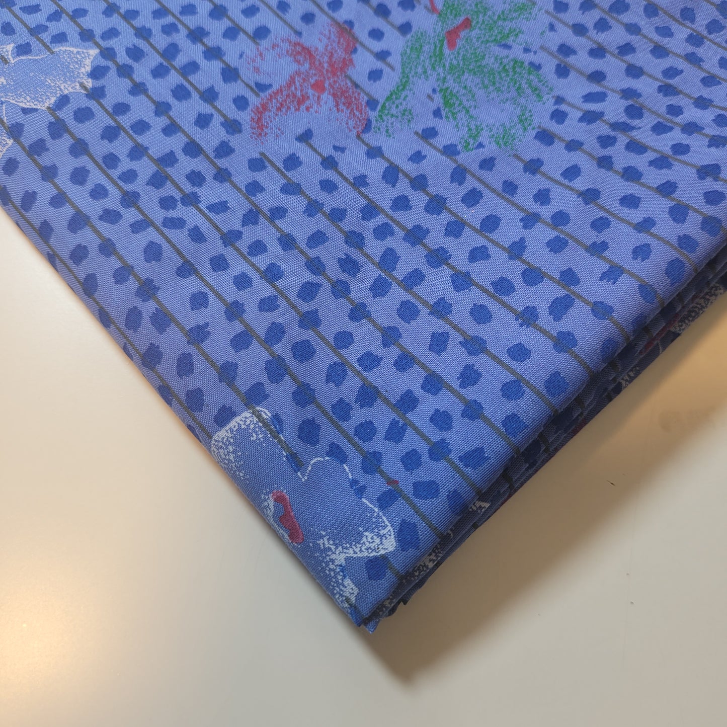 Blue Floral 100% Cotton Vintage Material Novelty Floral Dress Craft Quilting Fabric 44" By The Meter