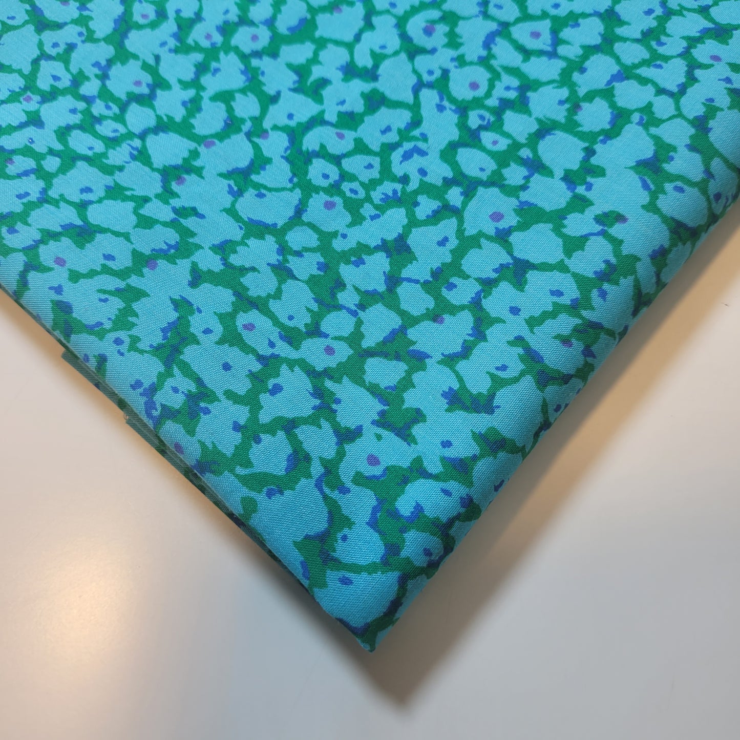 Turquoise Floral 100% Cotton Vintage Material Novelty Floral Dress Craft Quilting Fabric 44" By The Meter