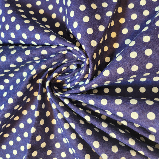 Luxuriöser, eleganter, lebendiger Canvas-Stoff aus 100 % Baumwolle mit floralem Polka-Muster, 147,3 cm breit, perfekt für Kinderprojekte und Bastelarbeiten (Flughafenflugzeuge)