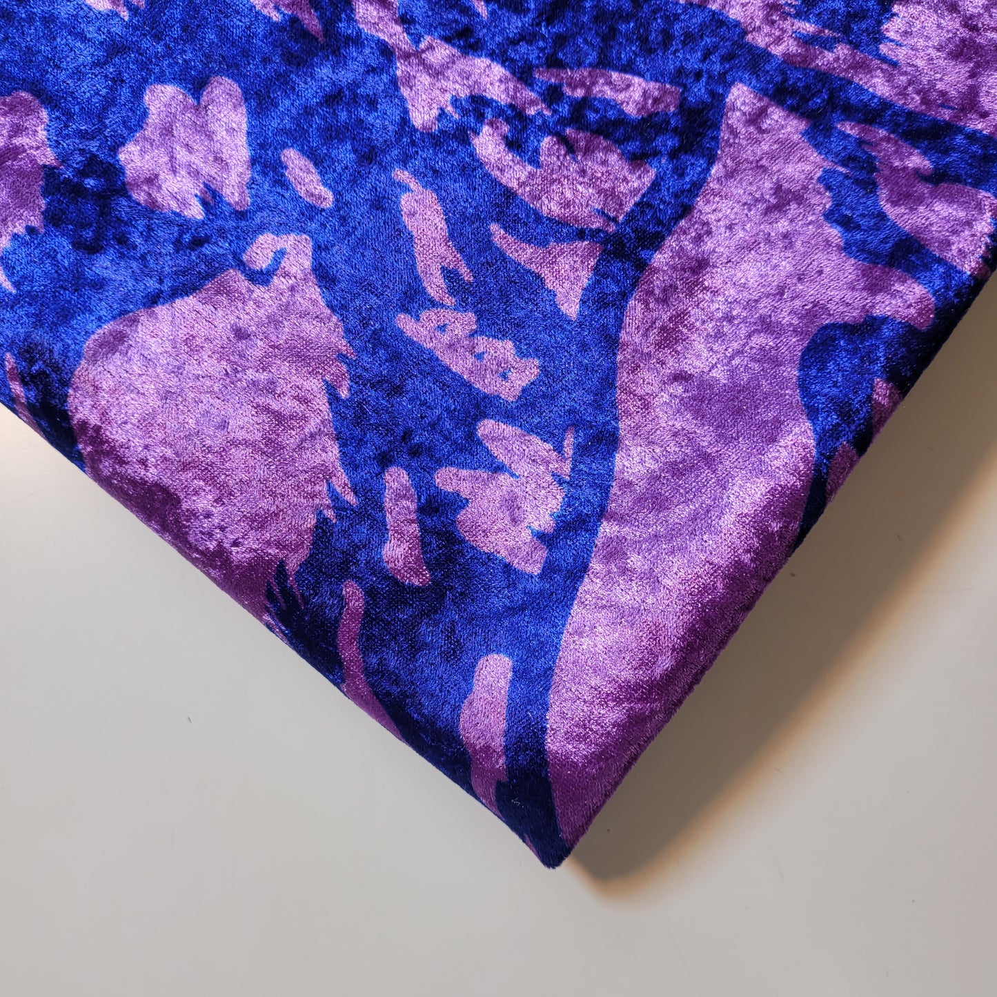 Purple Splash Print Crush Velour Velvet Fabric 58" Wide – By the Meter, Dress, Upholstery & Craft Material