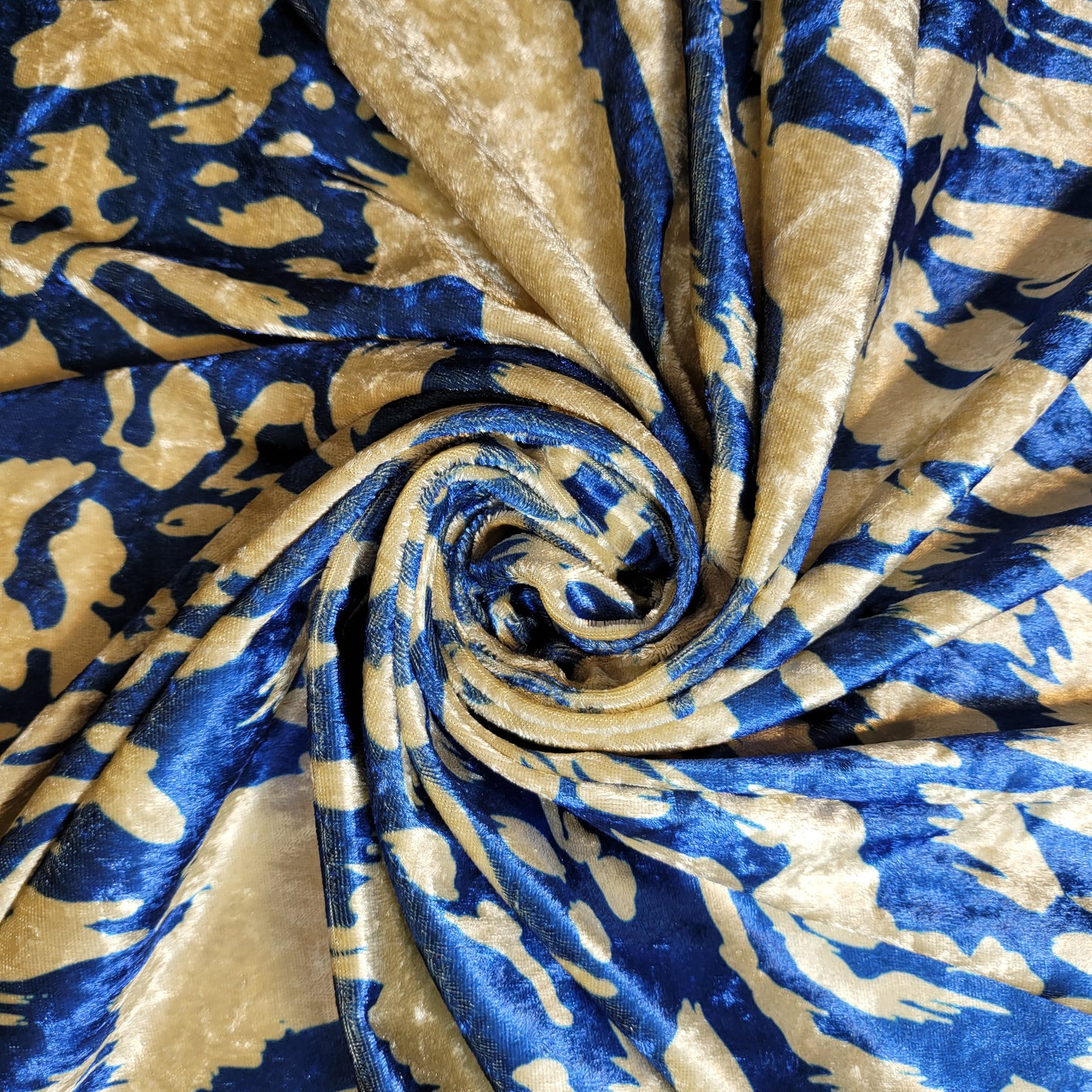 Blue Splash Print Crush Velour Velvet Fabric 58" Wide – By the Meter, Dress, Upholstery & Craft Material