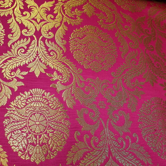 Ornamentaler Paisley Gold Metallic Druck Indischer Banarasi Brokat Stoff Meterware
