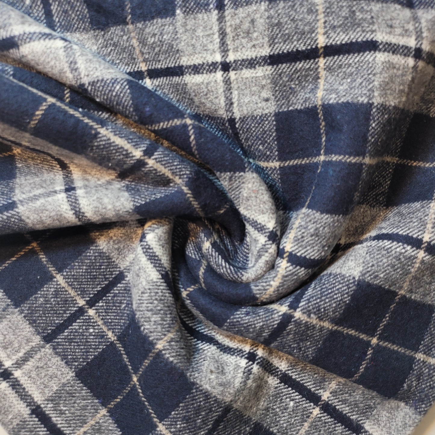 Elegant 100% Brushed Cotton Flannel: Tartan Winceyette Craft Dress Material - 58” Wide (Blue Callan Silver)