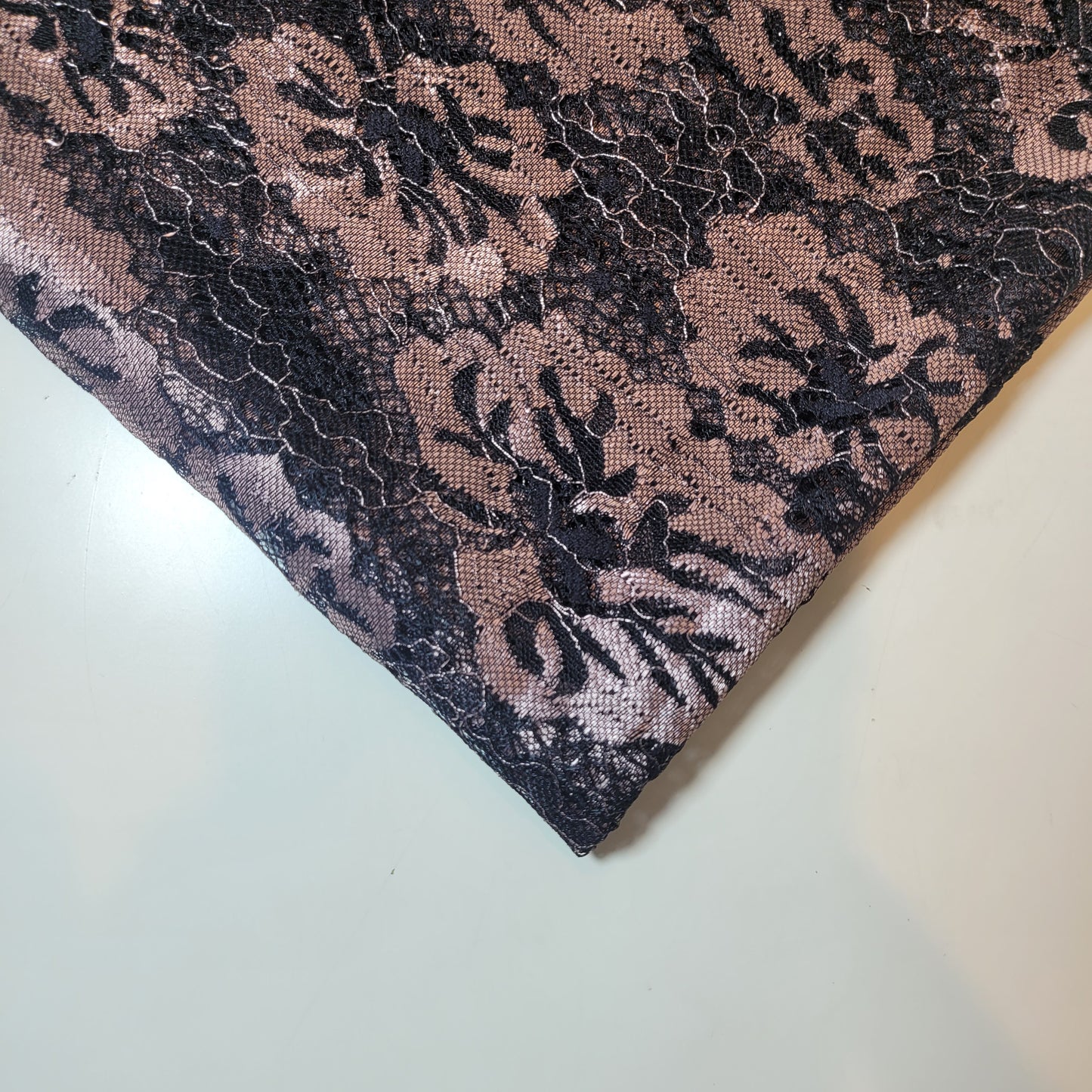 Schwarz Mauve Budget Floral Spitze Stoff Designer Kleid Handwerk Material 58" pro Meter