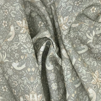 William Morris Water Repellent Outdoor Fabric | 59" (150cm) Wide 270gsm UV Resistant PU Coated – Sold by the Meter