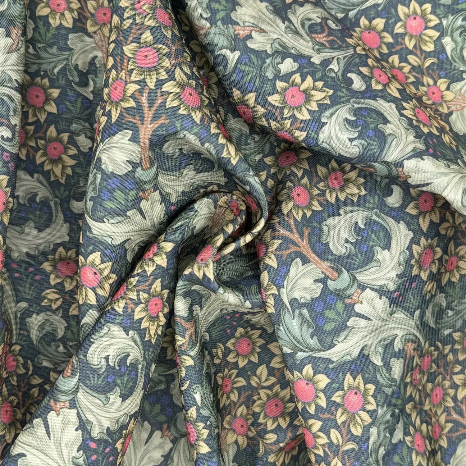 William Morris Water Repellent Outdoor Fabric | 59" (150cm) Wide 270gsm UV Resistant PU Coated – Sold by the Meter