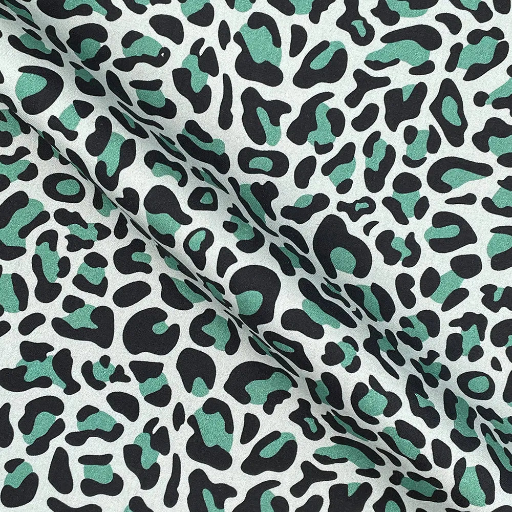 Leopard Skin Digital Printed 100% Cotton Poplin Fabric | Lightweight OEKO-TEX® Standard 100 125gsm 45" (115cm) Wide – Sold by the Meter