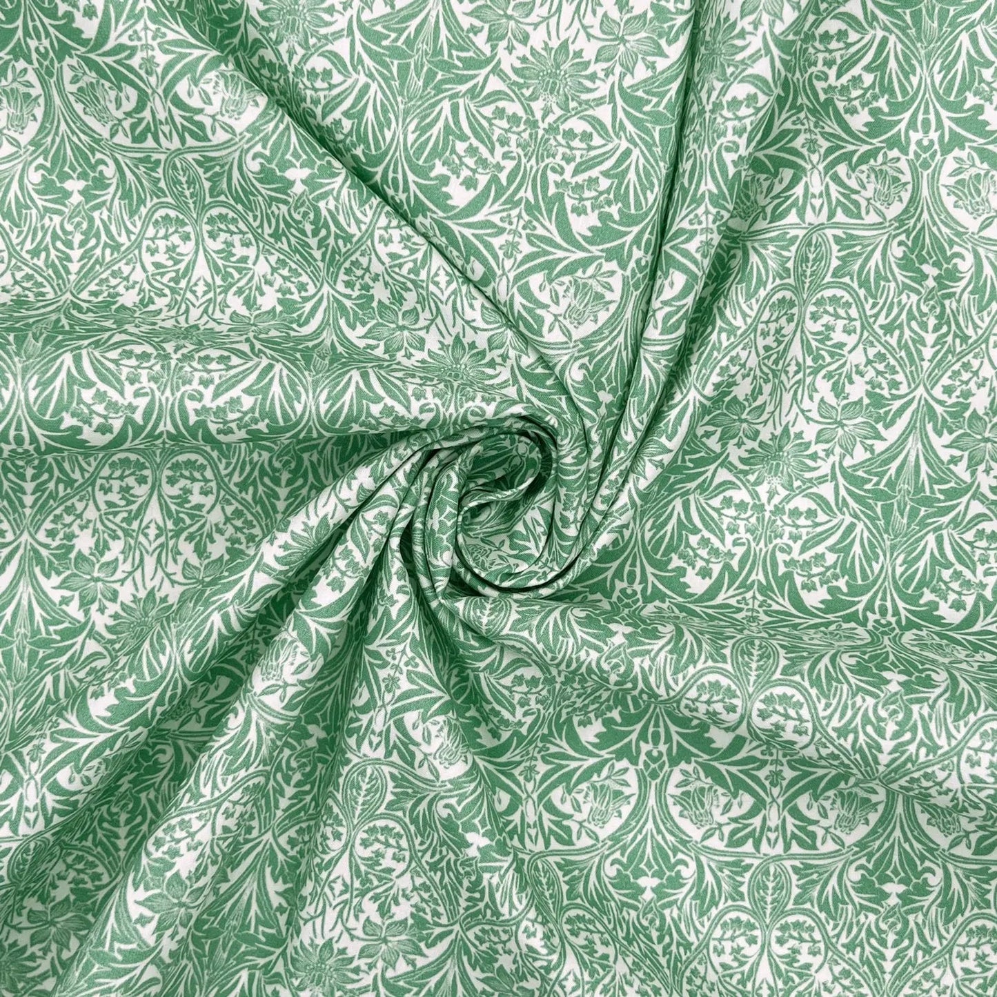 100% Cotton Percale Fabric | 44" (112cm) Wide Lightweight 200 Thread Count Dressmaking & Craft Material – William Morris Designs – Sold by the Meter