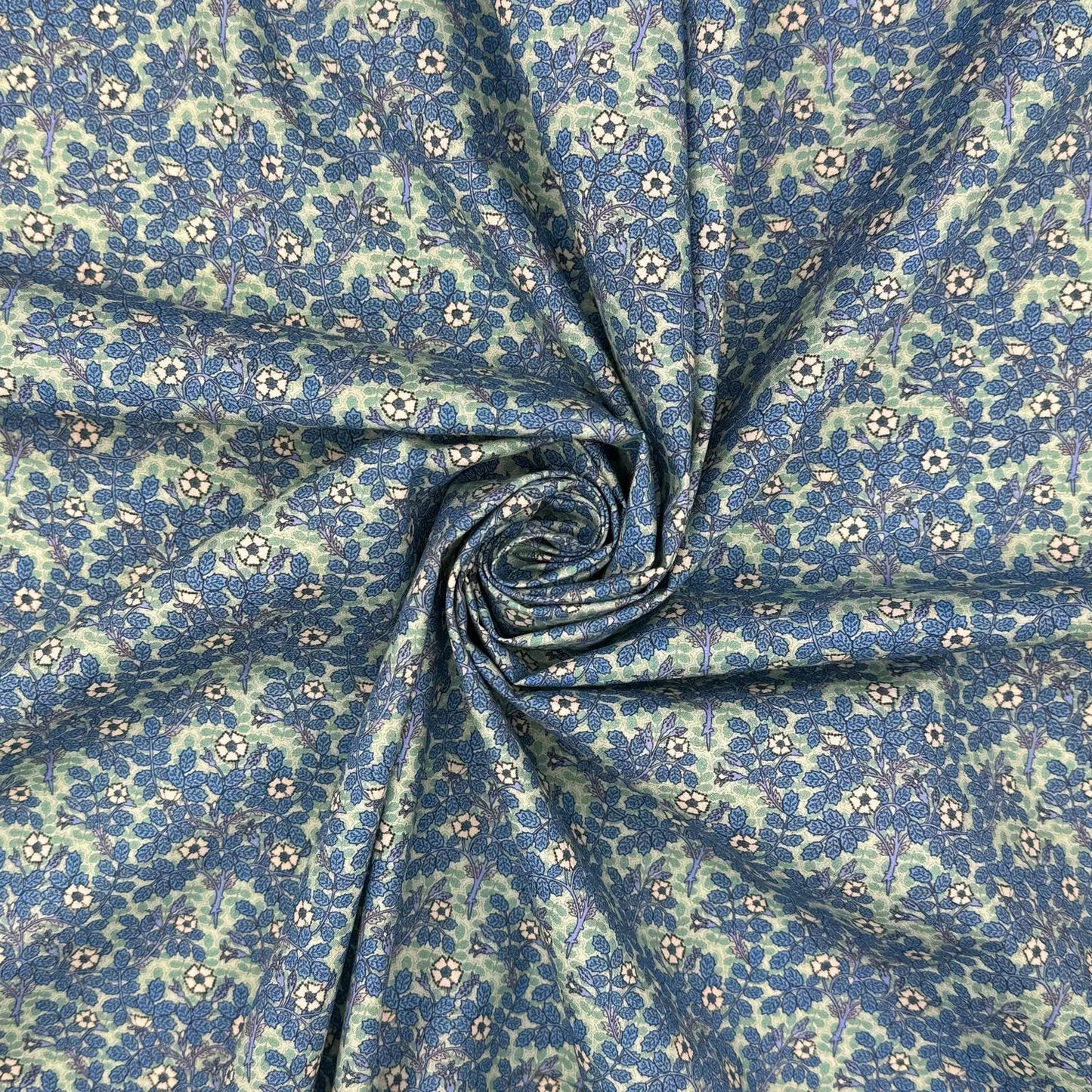 100% Cotton Percale Fabric | 44" (112cm) Wide Lightweight 200 Thread Count Dressmaking & Craft Material – Maurice Pillard Verneuil Designs – Sold by the Meter