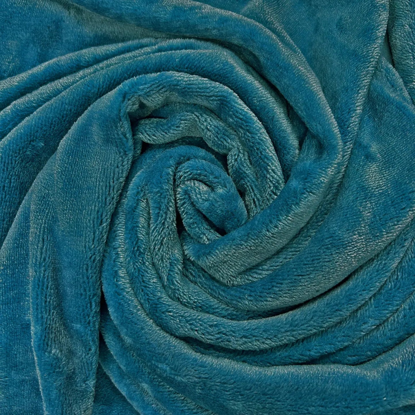 Plain Luxury Cuddle Fleece Fabric | Super Soft Plush Polyester 59" (150cm) Wide 280gsm â€“ Sold by the Meter
