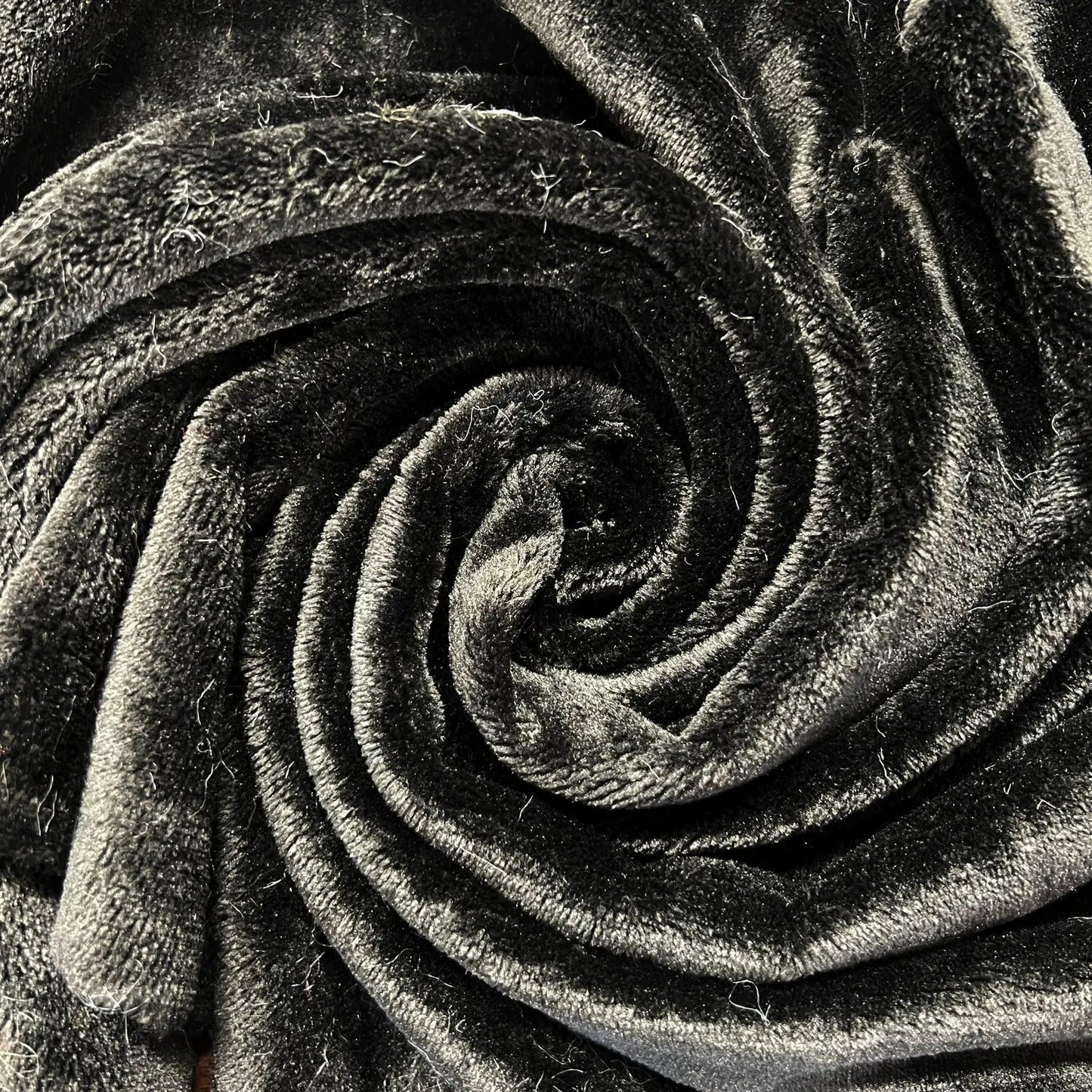 Plain Luxury Cuddle Fleece Fabric | Super Soft Plush Polyester 59" (150cm) Wide 280gsm â€“ Sold by the Meter