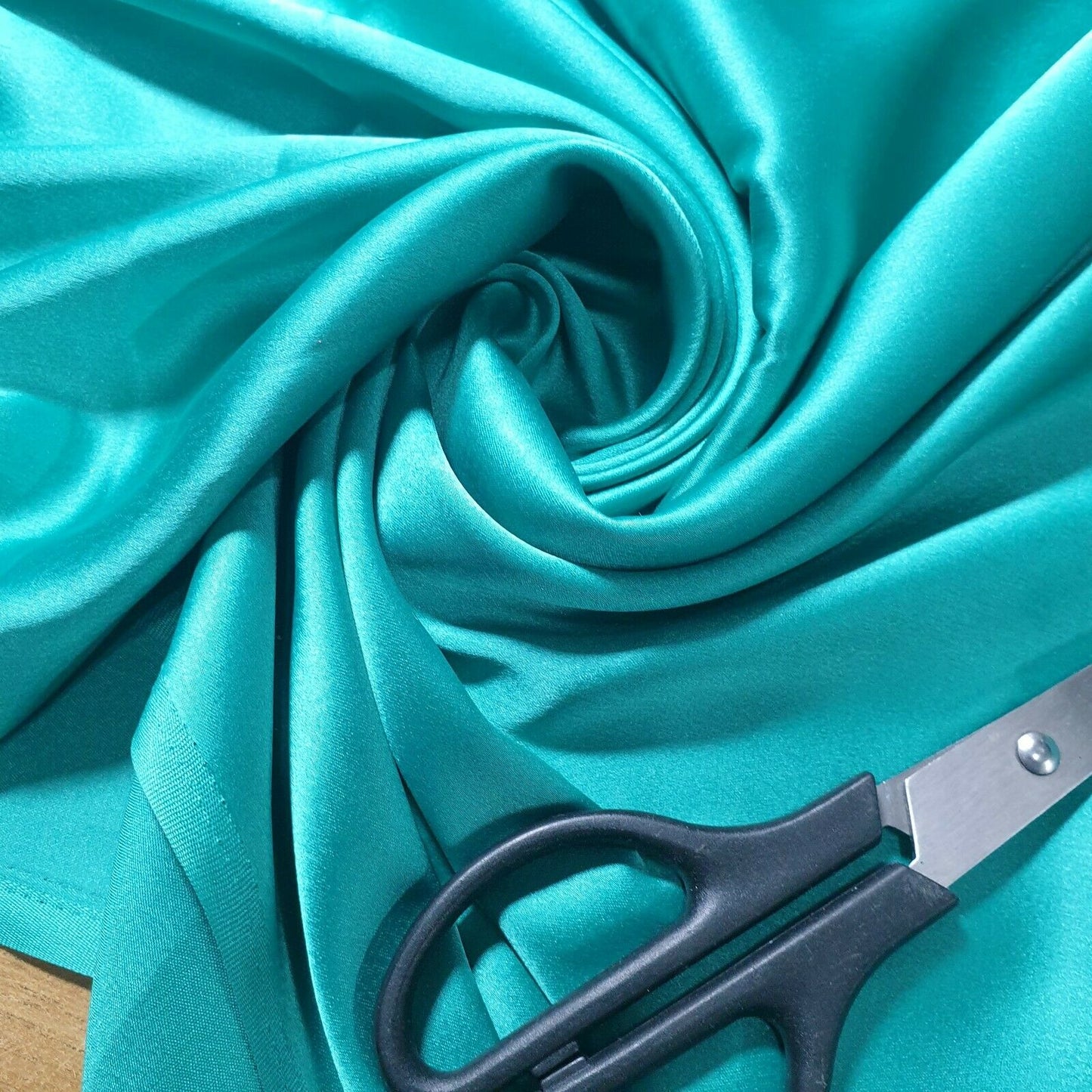 Cyan Satin Glossy Charmeuse Silky Material Bridal Dress Craft Wedding Event Decor Polyester Fabric 44" Wide ( 23 Meter Roll )