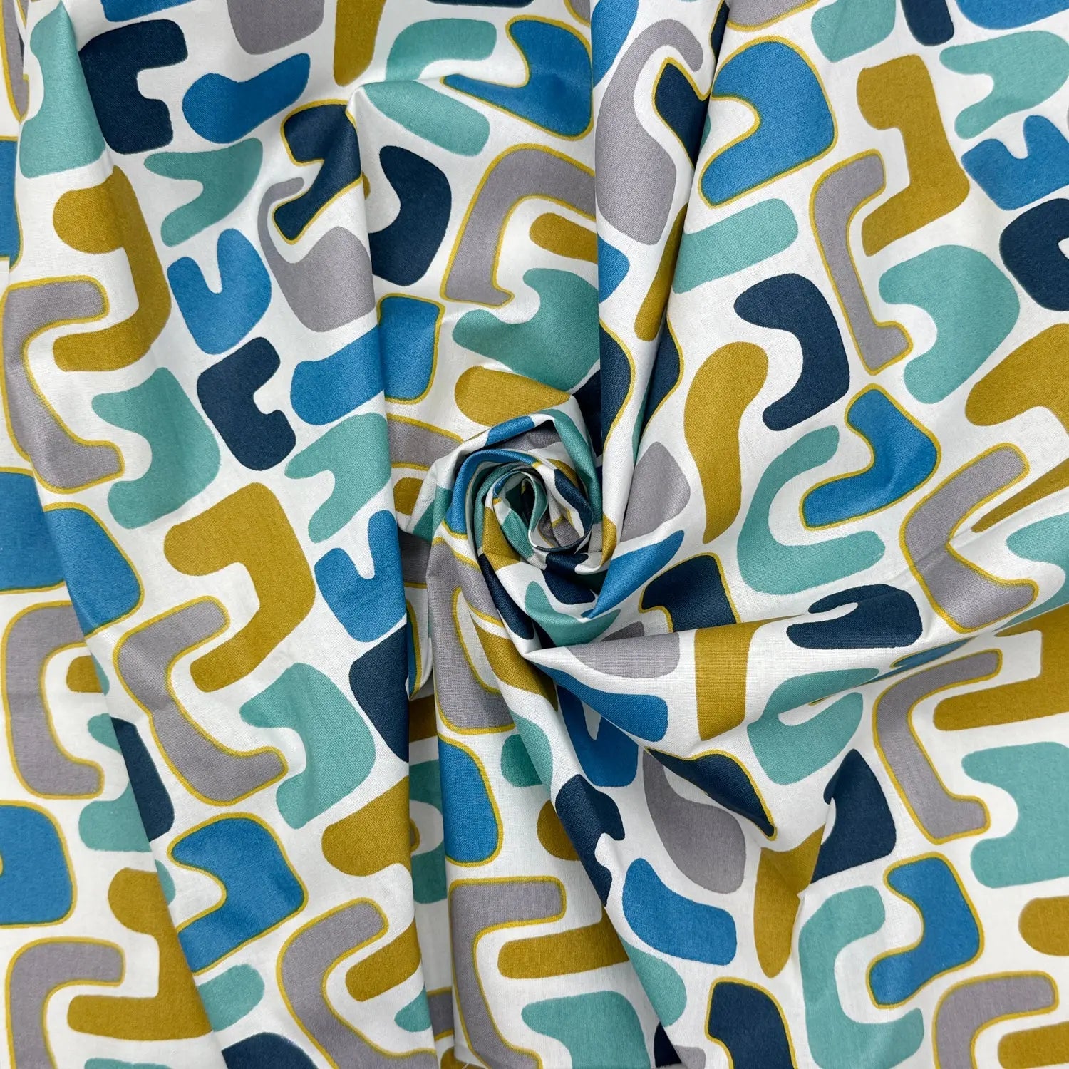 Printed Cotton Fabric | Lightweight 100% Cotton 57" (145cm) Wide Dressmaking & Craft Fabric – Sold by the Meter