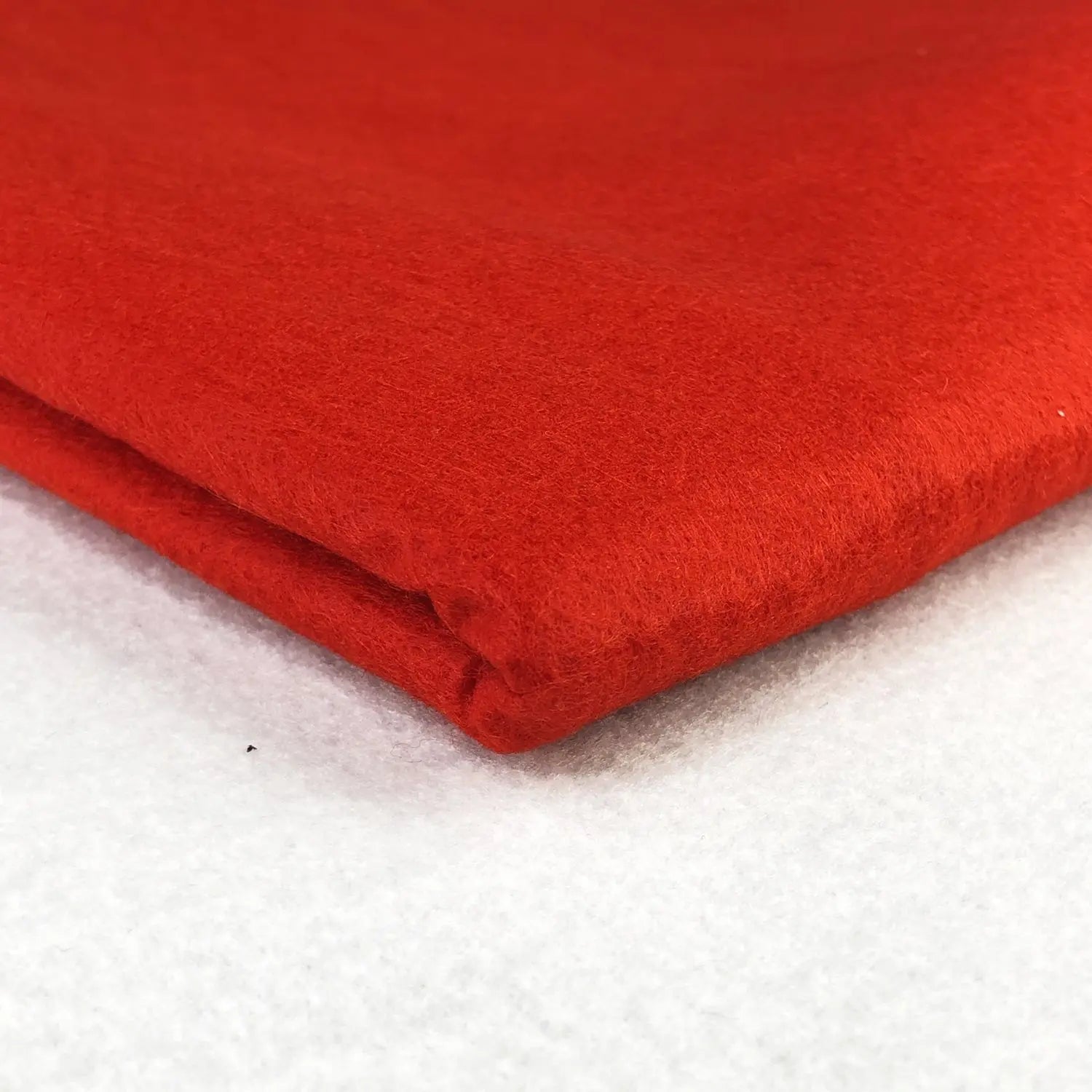 3mm Polyester Craft Felt Fabric | 36" (91cm) Wide 450gsm Thick Multiâ€‘Purpose Felt â€“ Sold by the Meter