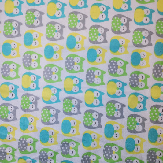Friendly Owls 100% Cotton Flannel Winceyette Brush Fabric Dress Craft Quilting Material 44" By The Meter