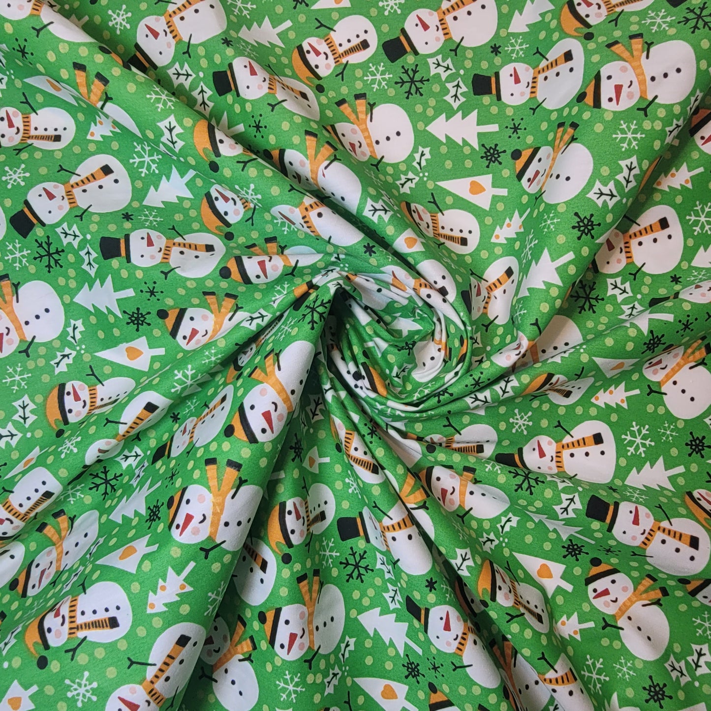 Green Snowman 100% Cotton Organic Craft Dress Quilting Fabric 44" By The Meter