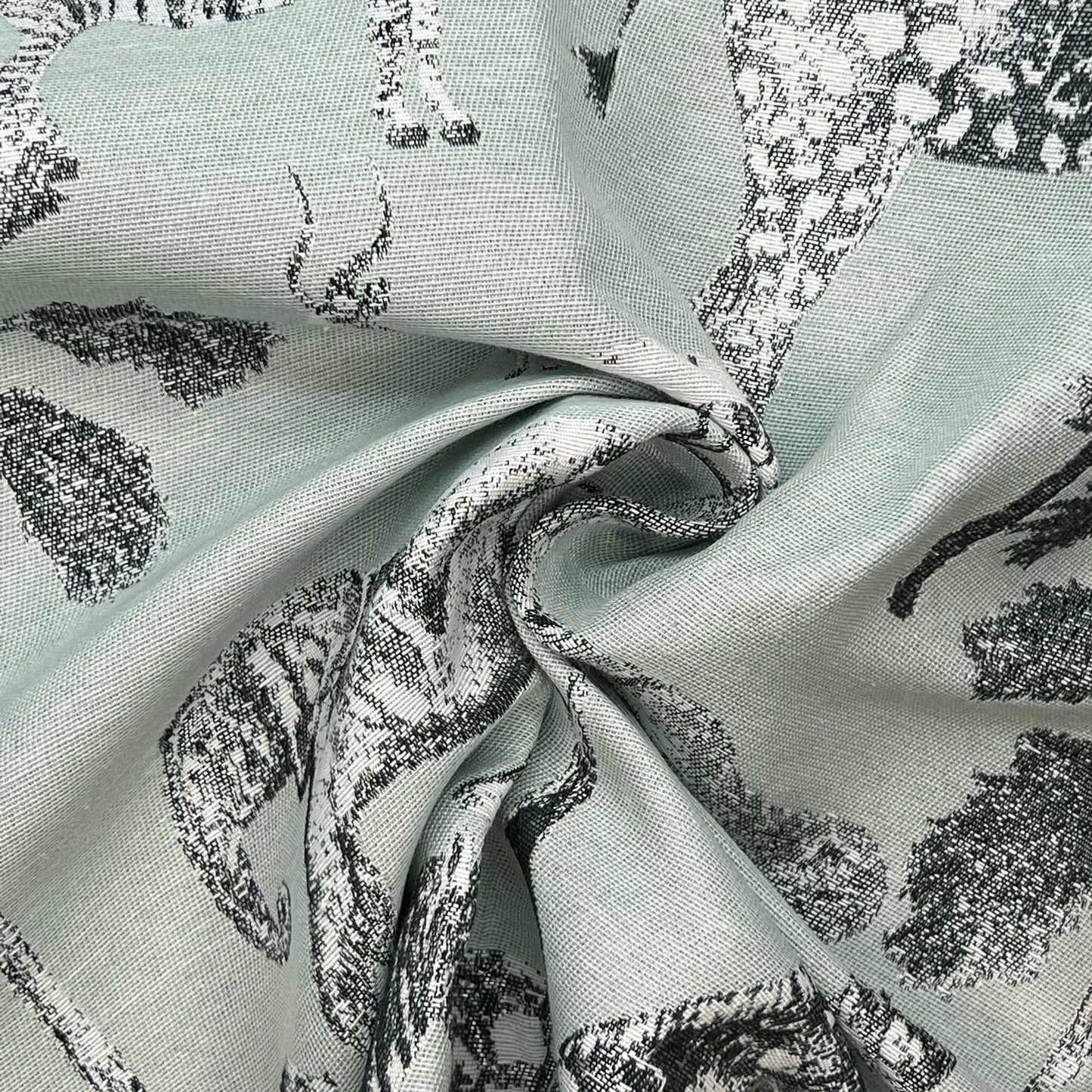 Luxury Cotton Rich Tapestry Jacquard Fabric â€“ New World Jacquard 55" (140cm) Wide â€“ 15M Roll