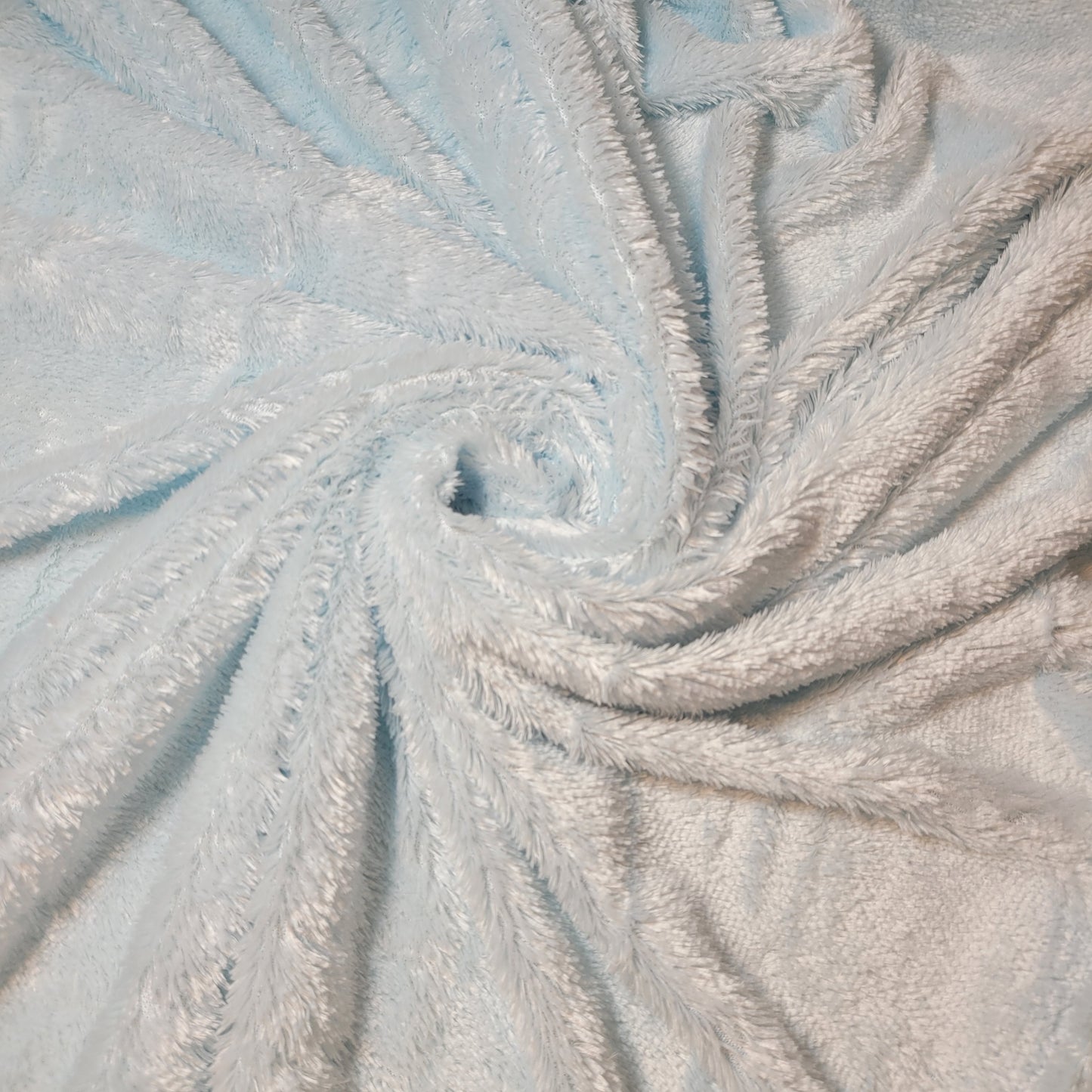 Pale Blue Faux Fur Fabric Luxury Handle Short Pile Furry Soft Cuddly Material 58"