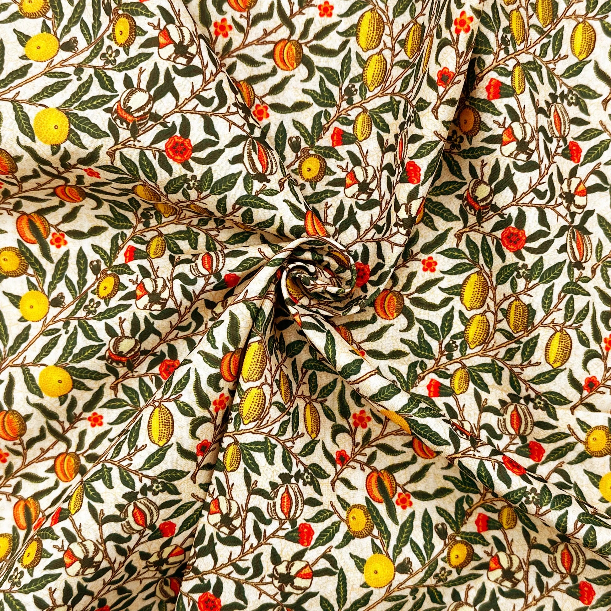 Polycotton Digital Print Fabric | 80% Polyester 20% Cotton 45" (115cm) Wide Lightweight Printed Fabric â€“ Sold by the Meter