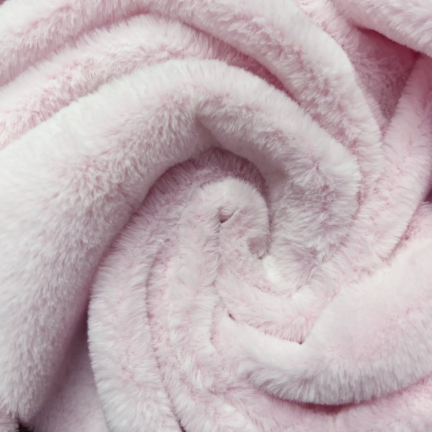 Luxury Plush Fur Fabric â€“ Super Soft Faux Fur 59" (150cm) Wide 375gsm | 40 Metre Roll
