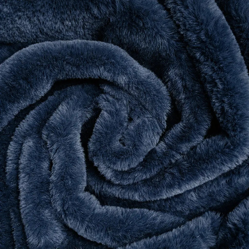 Luxury Plush Fur Fabric â€“ Super Soft Faux Fur 59" (150cm) Wide 375gsm | 40 Metre Roll