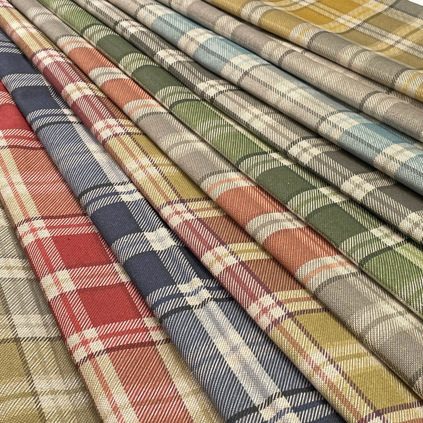 Cotton Rich Linen Look Printed Panama Fabric | 55" (140cm) Wide 200gsm Craft & Home DÃ©cor Fabric â€“ Sold by the Meter