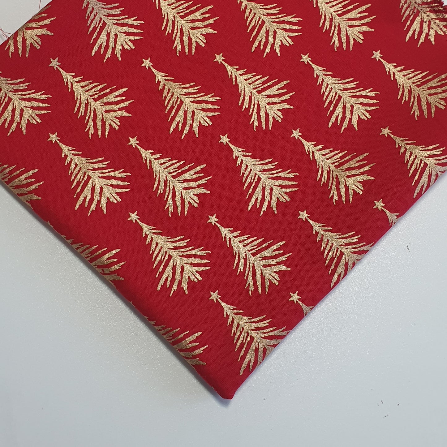 Deluxe Gold Foil Snowflake & Xmas Tree Print Cotton Fabric: 44” Wide for Festive Decor (Red Trees)