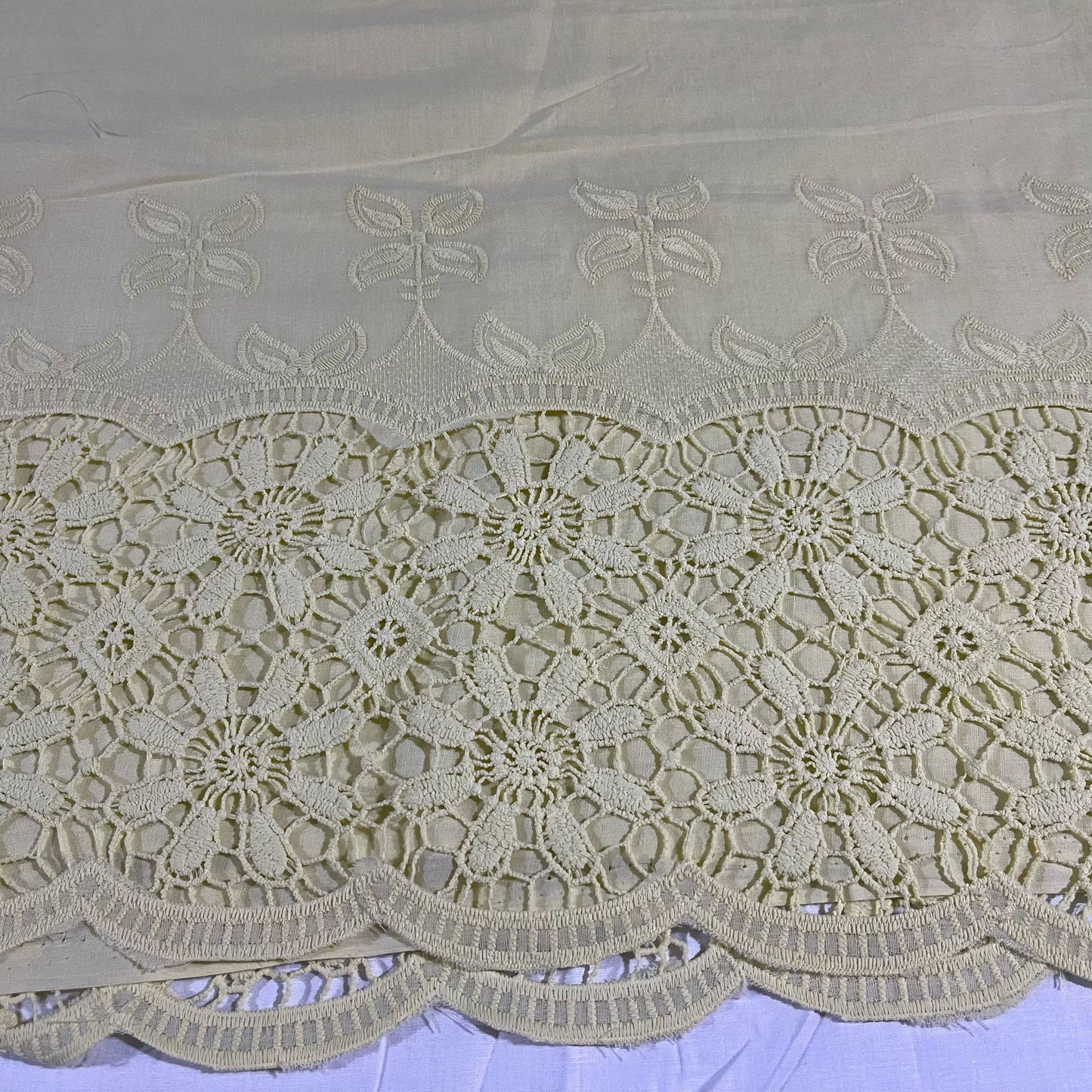 Cream Cotton Floral Embroidery Fabric Lace Broderie Anglaise Dress Craft Material 44" By the Meter