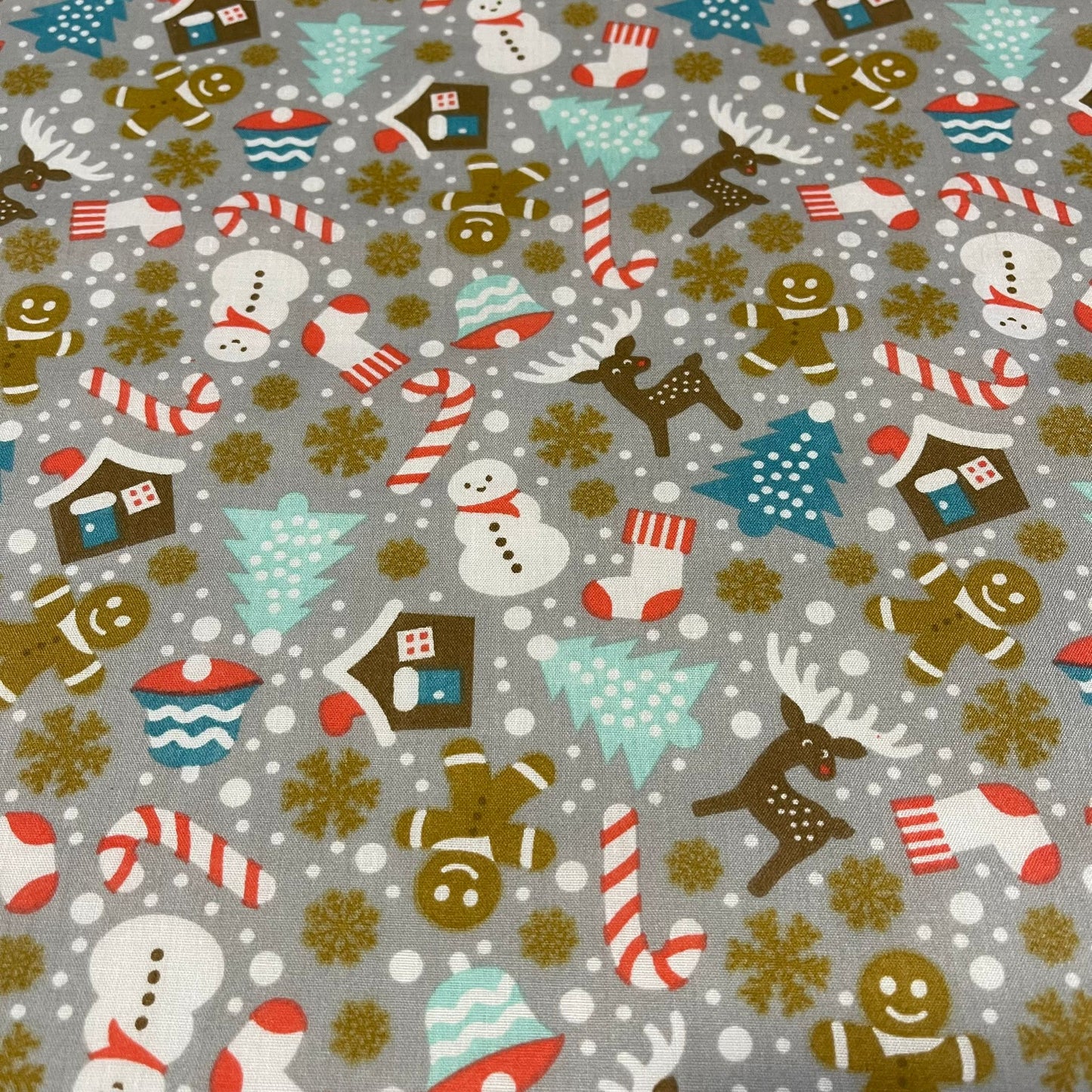 Polycotton Festive Christmas Décor Dress Craft Fabric Xmas Material 44" Wide By The Meter