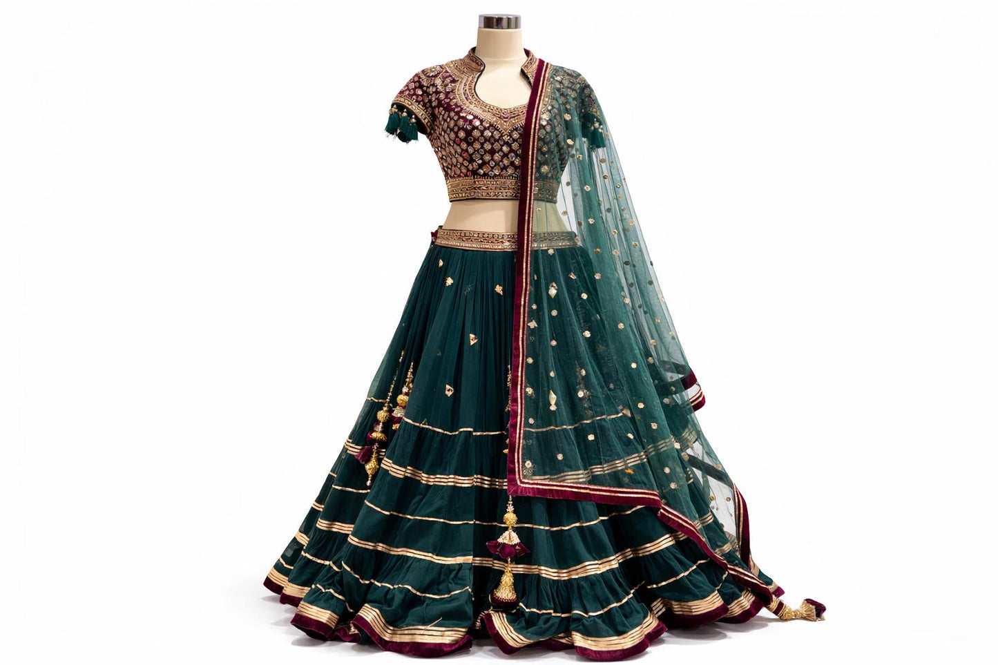 Emerald Green & Maroon Designer Lehenga Choli with Embroidered Blouse & Net Dupatta Size 38– Indian Wedding Party Wear UK