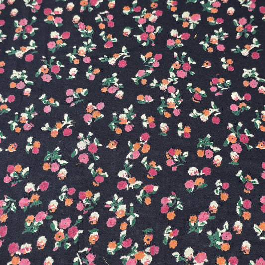 Navy Blue Ditsy Floral 100% Cotton Lawn Fabric Craft Quilting Patchwork Material By Meter 44" (Copy)