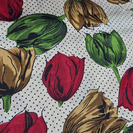 Red Tulips 100% Cotton Lawn Fabric Craft Quilting Patchwork Material By Meter 44"