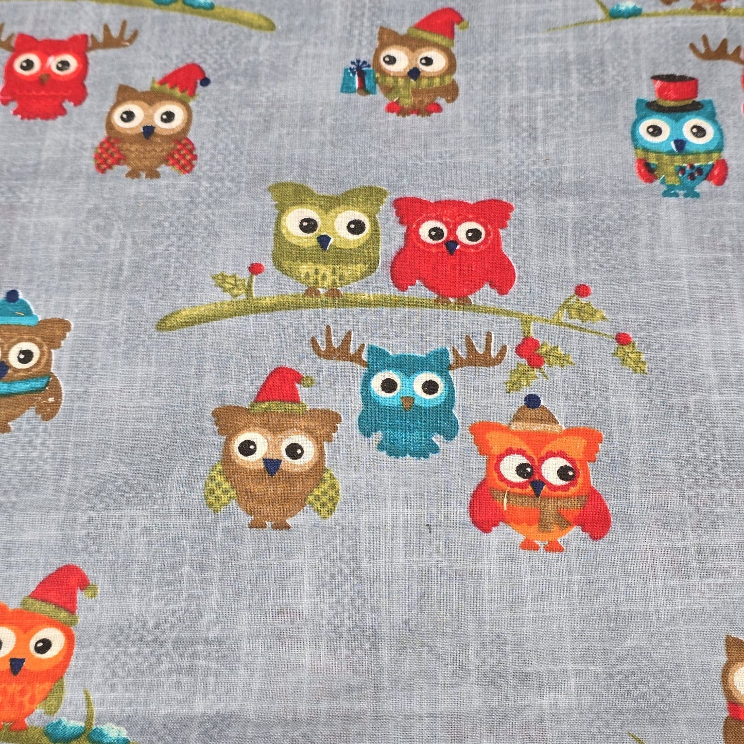 Grey Owls 100% Cotton Lawn Fabric Craft Quilting Patchwork Material By Meter 44"