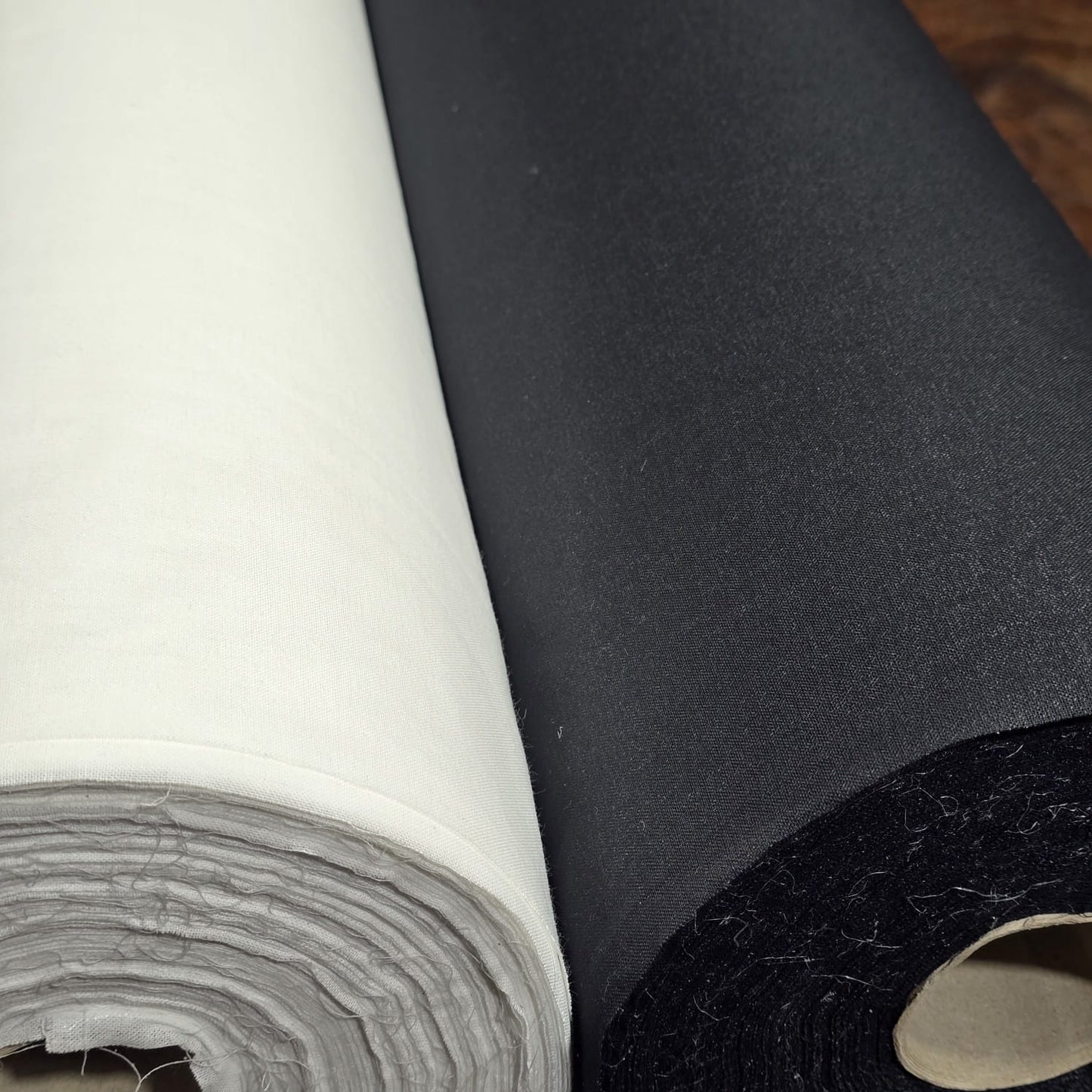 1-Meter-Packung schwarze, aufbügelbare, weiße Einlage, leicht und mittelschwer